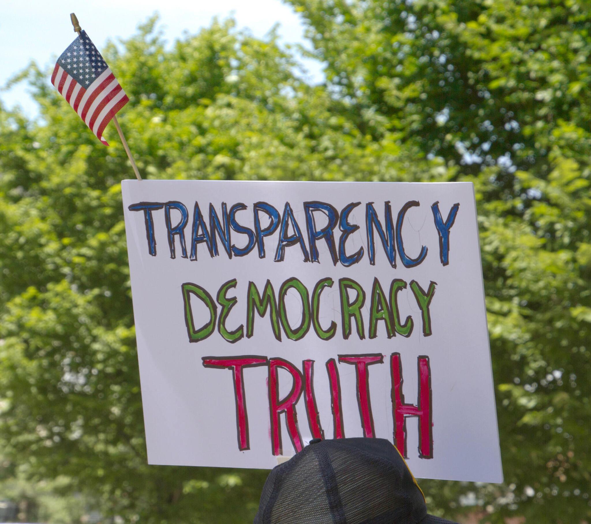 Senate Leaders Push for Federal Cannabis Legalization Bill Ahead of April 20th